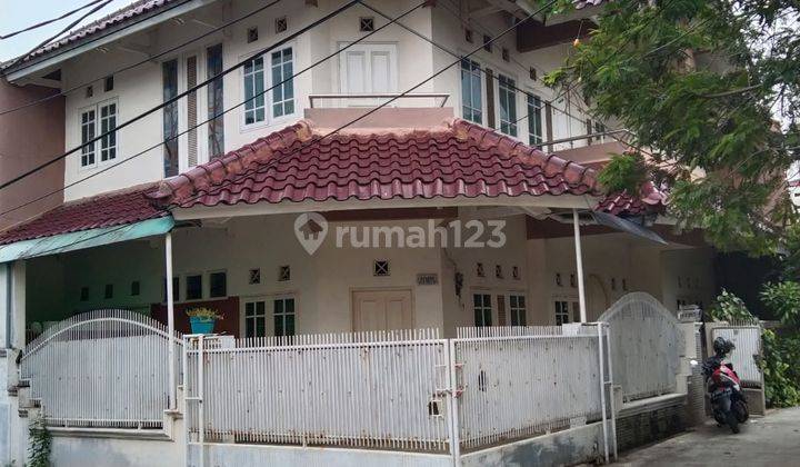 Rumah sudut, hoek, bebas banjir di Galaxy Bekasi 2