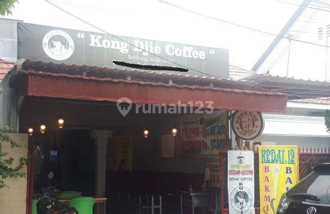 Rumah Besar Mewah Terawat Rapih D Jual/Sewa Harga Terjangkau,(pernah Usaha Kedai Kopi)jl.tomang Asli.jakarta Barat, Terdiri:1,5 Lantai, Km.tidur: 9,km.mandi:5,ada Ruang Tamu Luas,taada Dapur,ada Jemuran, Ada Kamar Kos:3,, Dapur Ada,jemuran, Carport:1, Hal 2