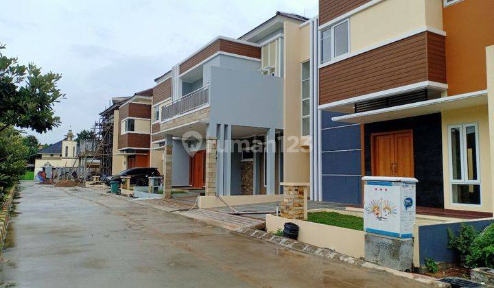 Rumah Town House Iexclusive Di Cipinang Jatinegara Jaktim Kawasan Elite 1