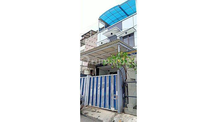 Rumah Kelepa Molek Kelapa Gading Luas 6x17m2 1