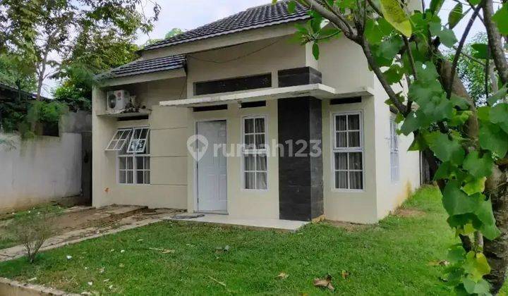 Rumah Asli bernuansa danau di lahan luas dikawasan sejuk asri dgn harga Pas di Kantong 2