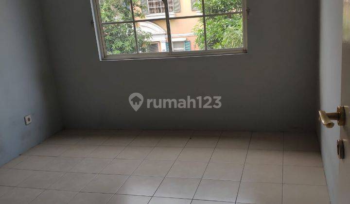 Disewakan townhouse di Taman Ayu lippo karawaci 2