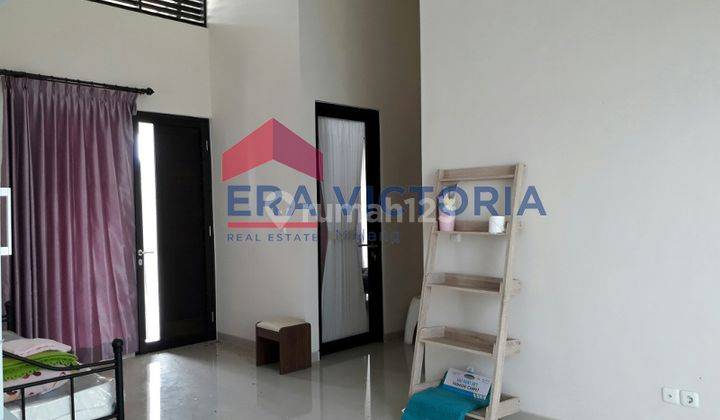 Villa Full Furnished Dengan Kolam Renang Pribadi Kota Batu 2