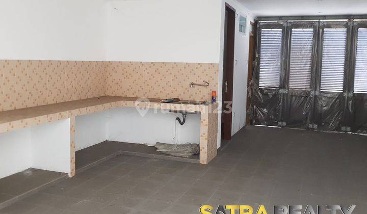 RUMAH DI PLUIT, LINGKUNGAN SANGAT NYAMAN 2