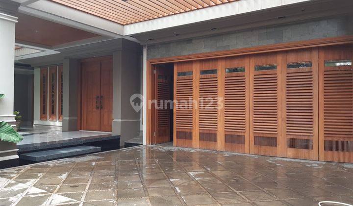 Rumah asri dan nyaman di area Pakubuwono dijual 2