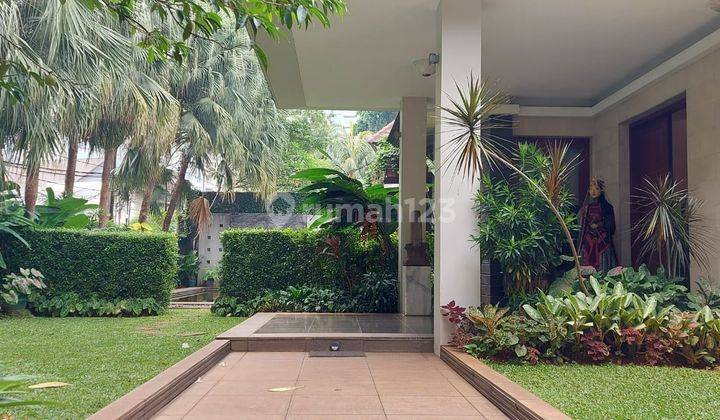 Rumah di Kebayoran Baru dekat dengan pakubuwono dijual 2