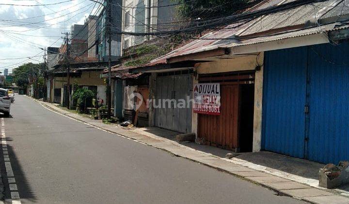 Rumah strategis di Jakarta Pusat hitung tanah  2