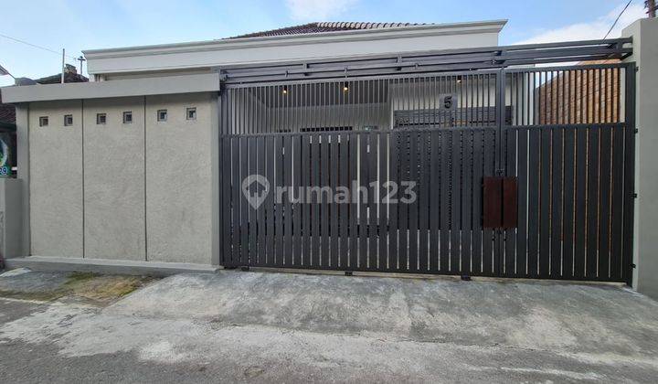 Rumah Bagus Minimalis Baru Gress murah tengah kota Solo 1