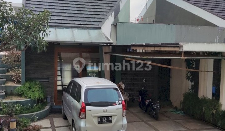 Rumah di Cigadung Dago Cibeunying Kaler Bandung Rumah di Cigadung Dago Cibeunying Kaler Bandung