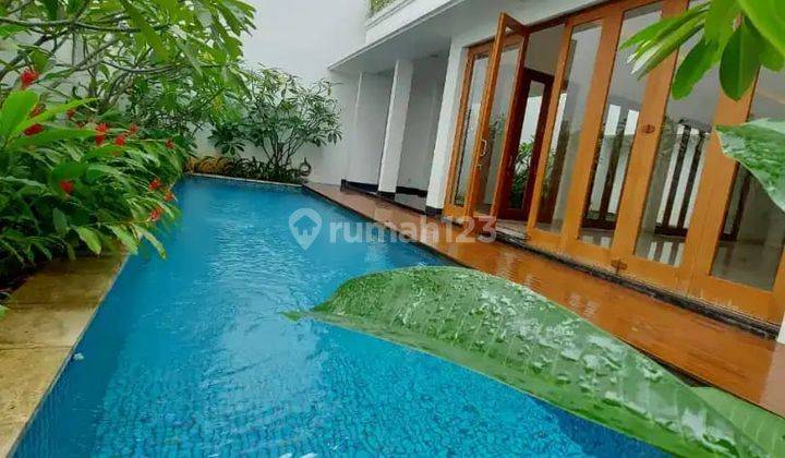 Rumah Mewah Di Kawasan Premium Pondok Indah 1