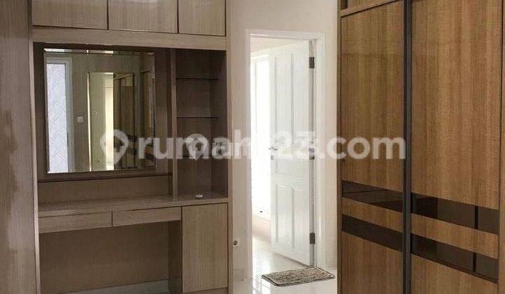 DIJUAL Rumah BRANDNEW Minimalis di Puri Kencana - 10x20, 3 Lantai, Hadap Utara, Design Plong Bagus

 2