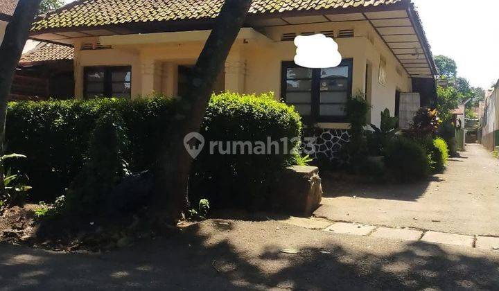 Rumah Dijual Lokasi Sangat Strategis di Padjajaran  1