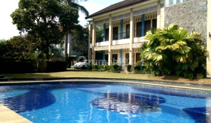 Villa bagus 2 lantai murah di Cisarua Bogor Jawa Barat 2