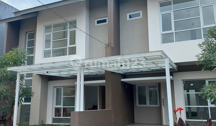 Rumah cipamokolan riung metro Bandung Strategis baru private cluster