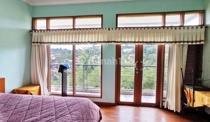 Rumah Villa Dago Pakar dalan Cluster View Lembah dan Bukit 2