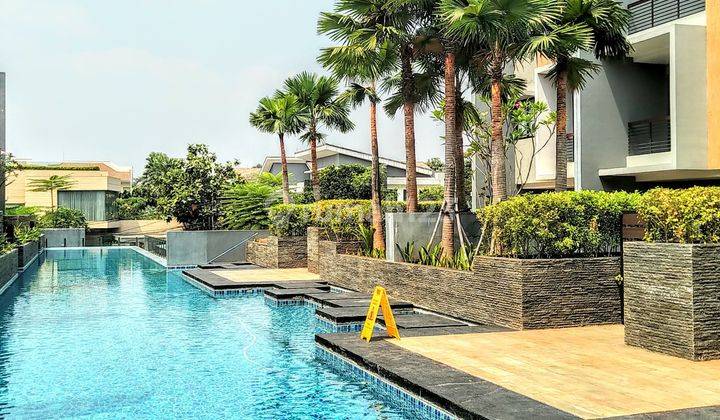 Townhouse Exclusive Poolside Luxury Homes At Kemang Jaksel 2