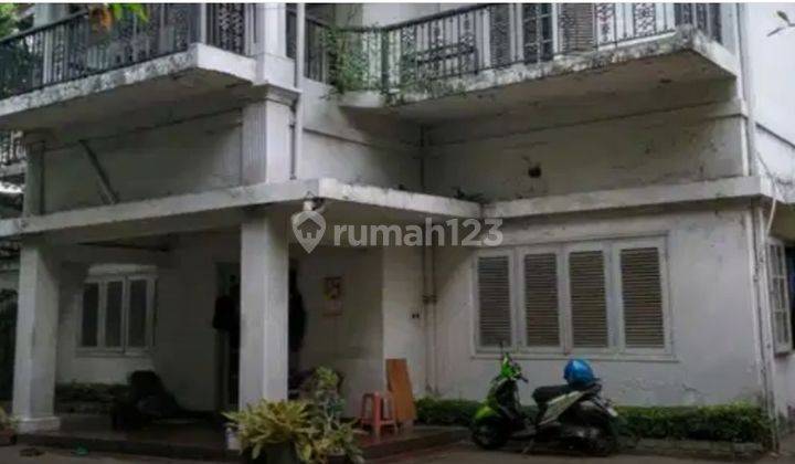 Di jual rumah menteng Latuharhary 1