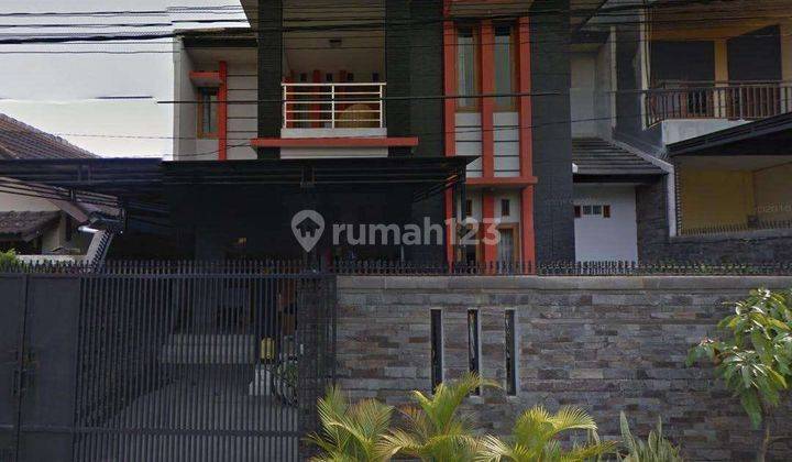 Rumah siap huni Terawat  2 lantai Arcamanik  endah Dekat Atletik GOLF BARAT 1