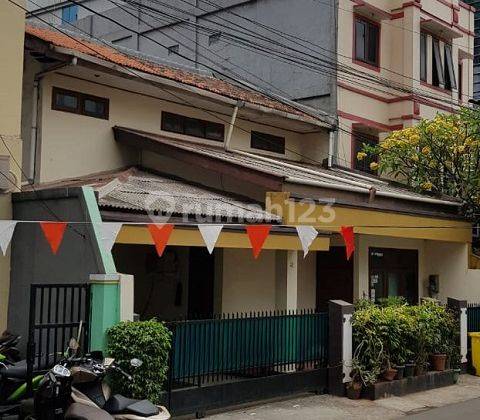 Rumah Siap Huni Lokasi Strategis di Setia Budi, Jakarta Selatan 1