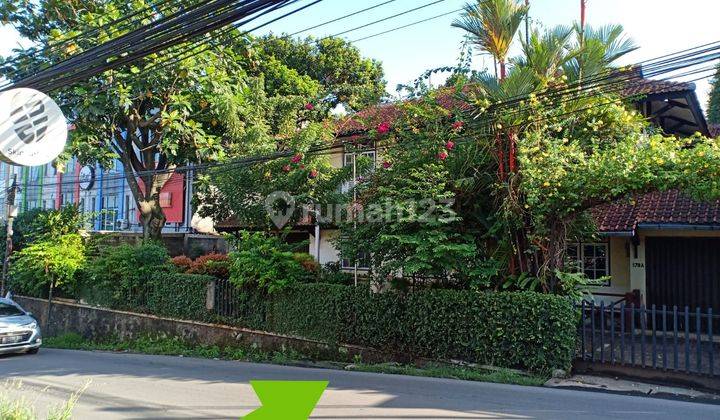 Rumah 2 Lantai Sertifikat Hak Milik di Jl. Bukit Cinere , Depok 1