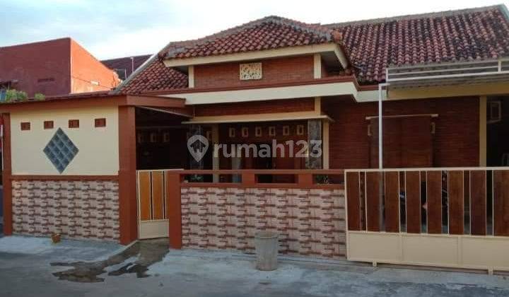 Rumah siap Huni dekat ASABRI
Banyumanik perbatasan Pudakpayung. 1