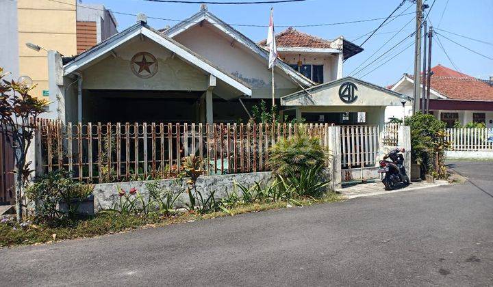 Rumah Harga Hitung Tanah Lokasi Premium di Turangga Kota Bandung 1