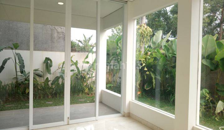 house  in Kemang area 1