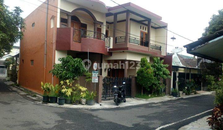 Rumah Besar Bagus Di Titan, Malang Kota 1