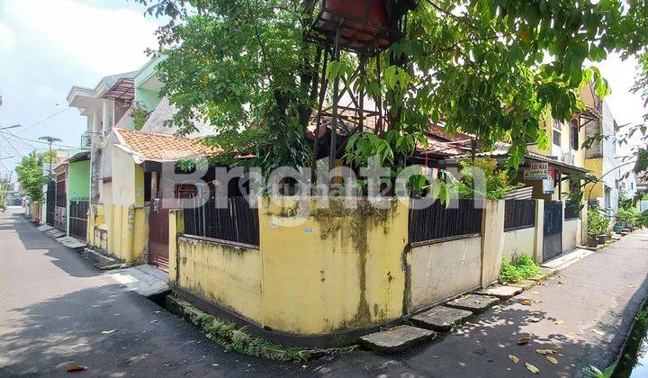 Rumah Strategis Taman Meruya Ilir 1