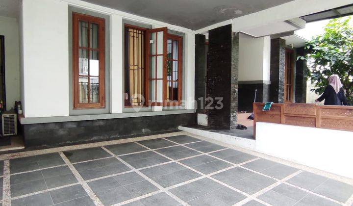 Menteng bintaro.rumah cantik dalam cluster elit menteng bintaro di sektor 7 bintaro 2