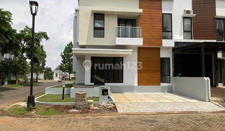 Rumah minimalist modern di kawasan kota mandiri Semarang 1