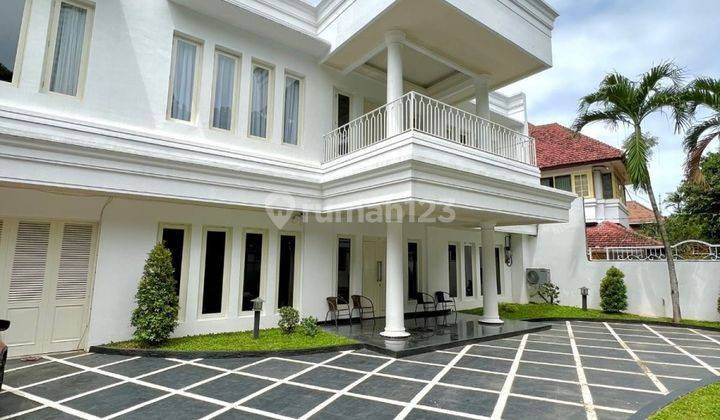 DIJUAL RUMAH MEGAH dan MEWAH at Jl LATUHARHARY, MENTENG, JAKPUS 2