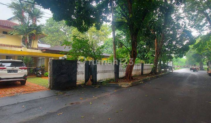 Di Jual Rumah Asri di Patra Kuningan Jakarta Selatan 2