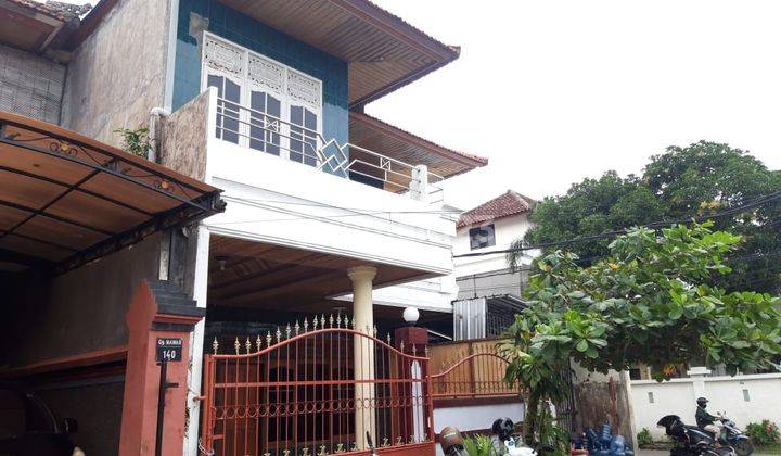 Turun Harga Dijual Cepat Rumah 2 Lt Lokasi Sangat Strategis Nyaman Dan Tenang di Kuta 1