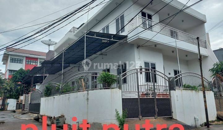 Di Jual Rumah Pluit Putra Jakarta Utara  1