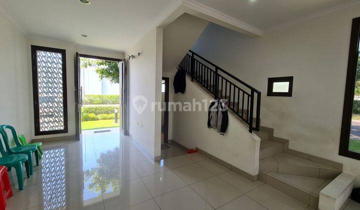 Rumah Type Cynthia Hoek Luas di Summarecon Bandung 1