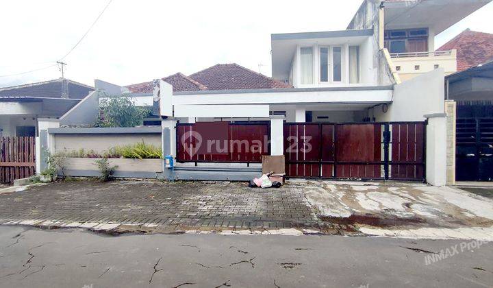 Rumah Kost Ada Rumah Induk Di Daerah Jl Dieng 1