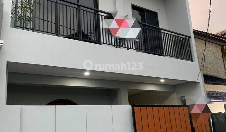 Jarang ada!! Rumah Baru siap huni dekat MRT Blok A, Gandaria Utara Kebayoran Baru Jakarta Selatan 1