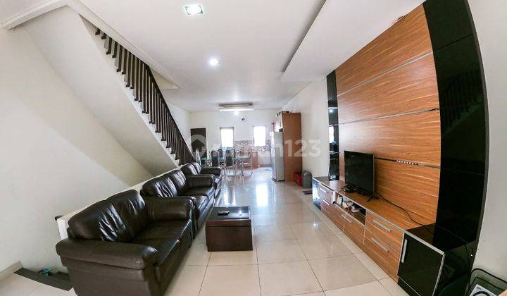 Dijual Rumah Bagus Full Furnish Di Maple Townhouse Gunung Batu Bandung 2