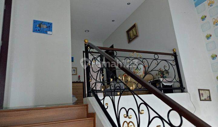 Rumah Cantik Taman Luas, Semi Private di Bsd 2