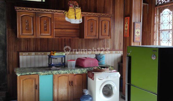 Di jual Rumah lantai 3 dan Tempat Usaha  2