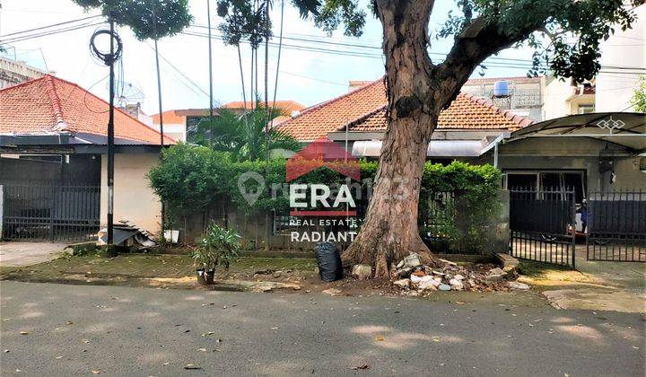 RUMAH DIJUAL DI LAMANDAU KEBAYORAN BARU 1