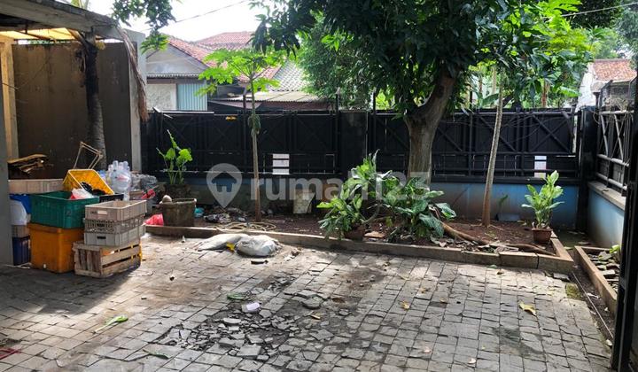 RUMAH DENGAN LINGKUNGAN TENANG DAN BISA JADI TOWNHOUSE RUMAH DENGAN LINGKUNGAN TENANG DAN BISA JADI TOWNHOUSE