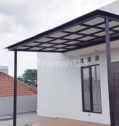 Rumah luas di Puspita Loka BSD 2