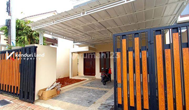 Townhouse mewah modern minimalis Jagakarsa jaksel 1