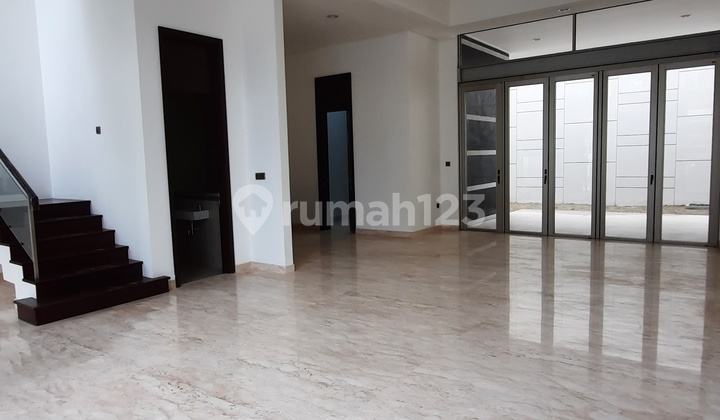 Disewakan Rumah Golf Island 8×25