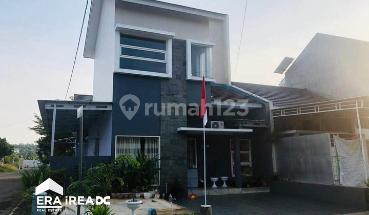 Rumah bagus modern minimalis tengah kota semarang siap huni dekat KIW dekat tol di Green oase Walisongo Tugu Semarang barat 1