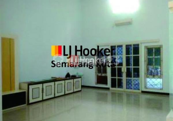 Rumah siap huni di Graha Padma 2