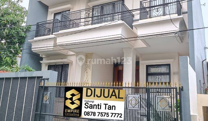 Rumah 2 Lantai Bangunan Baru di Komplek Sunrise Garden 1