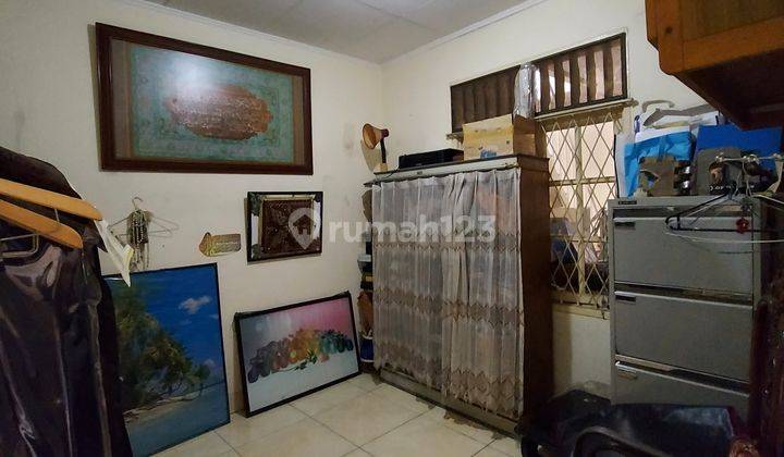 Dijual Rumah Dekat  Njop Ada Taman Sangat Luas Di Bintaro Jakarta Selatan 2